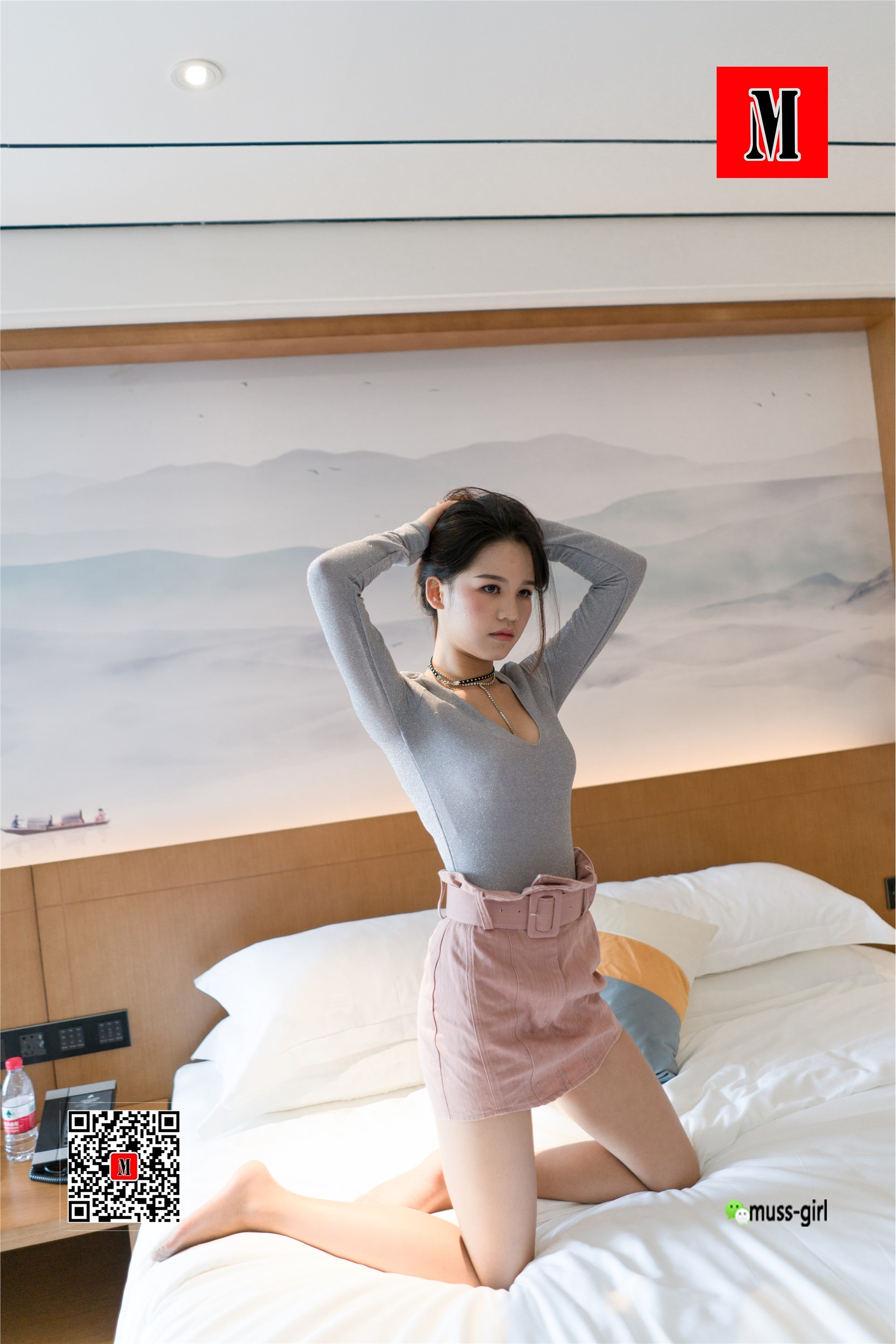 MussGirl慕丝女郎  NO.044 小心她的腿